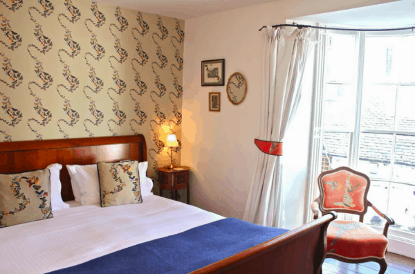 Bed and Breakfast Cornwall - The Artist Residence, Penzance.