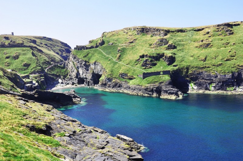 Merlin's Cave - Tintagel bay in North Cornwall coast (resize)