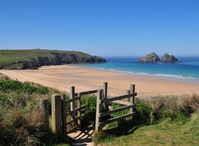 places to visit near holywell bay cornwall