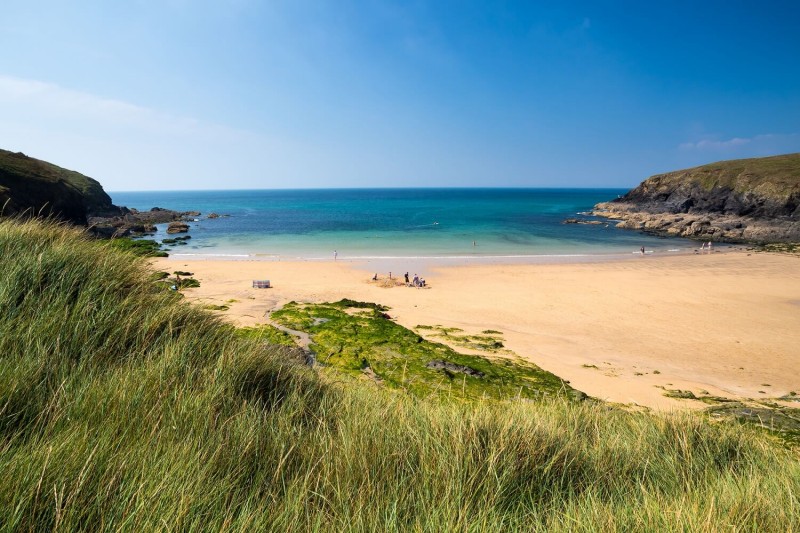 Beaches in Cornwall - Poldhu Cove