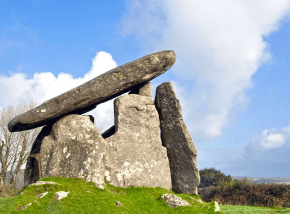 Places to visit in Cornwall - Trethevy Quoit