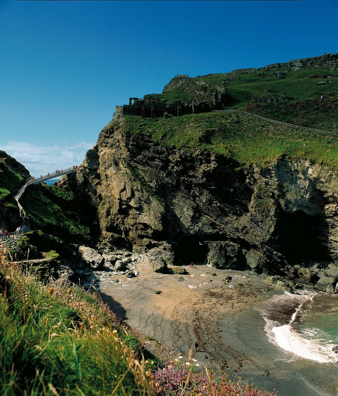 Tintagel_bridgeisland resized