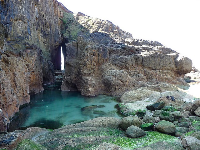 Wild Swimming at Goldiggins Quarry, Cornwall 